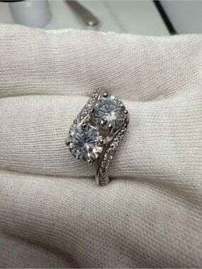 Brilliant Double-Stone Cubic Zirconia Ring in Silver